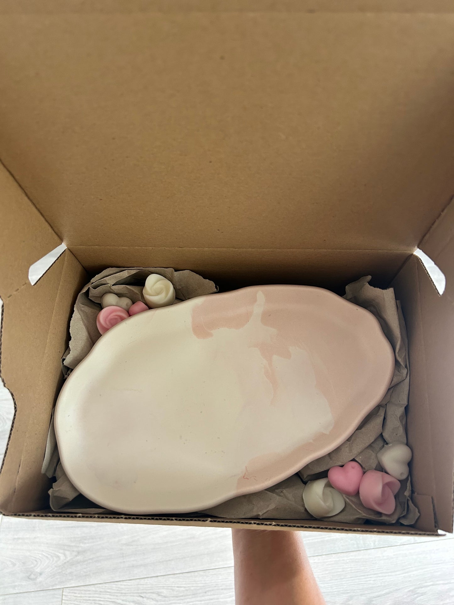 Plate in packaging