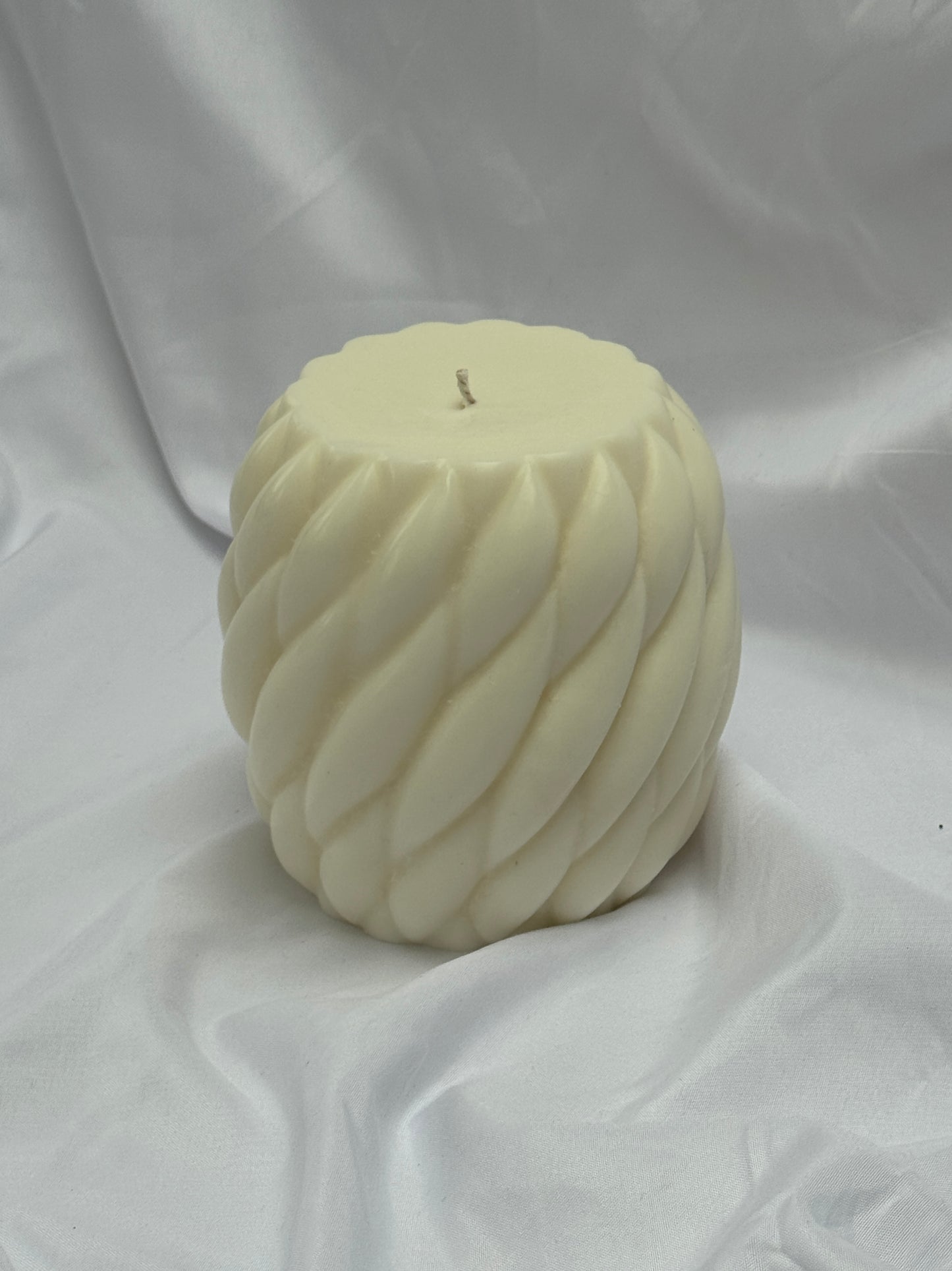 Espira Candle - Medium