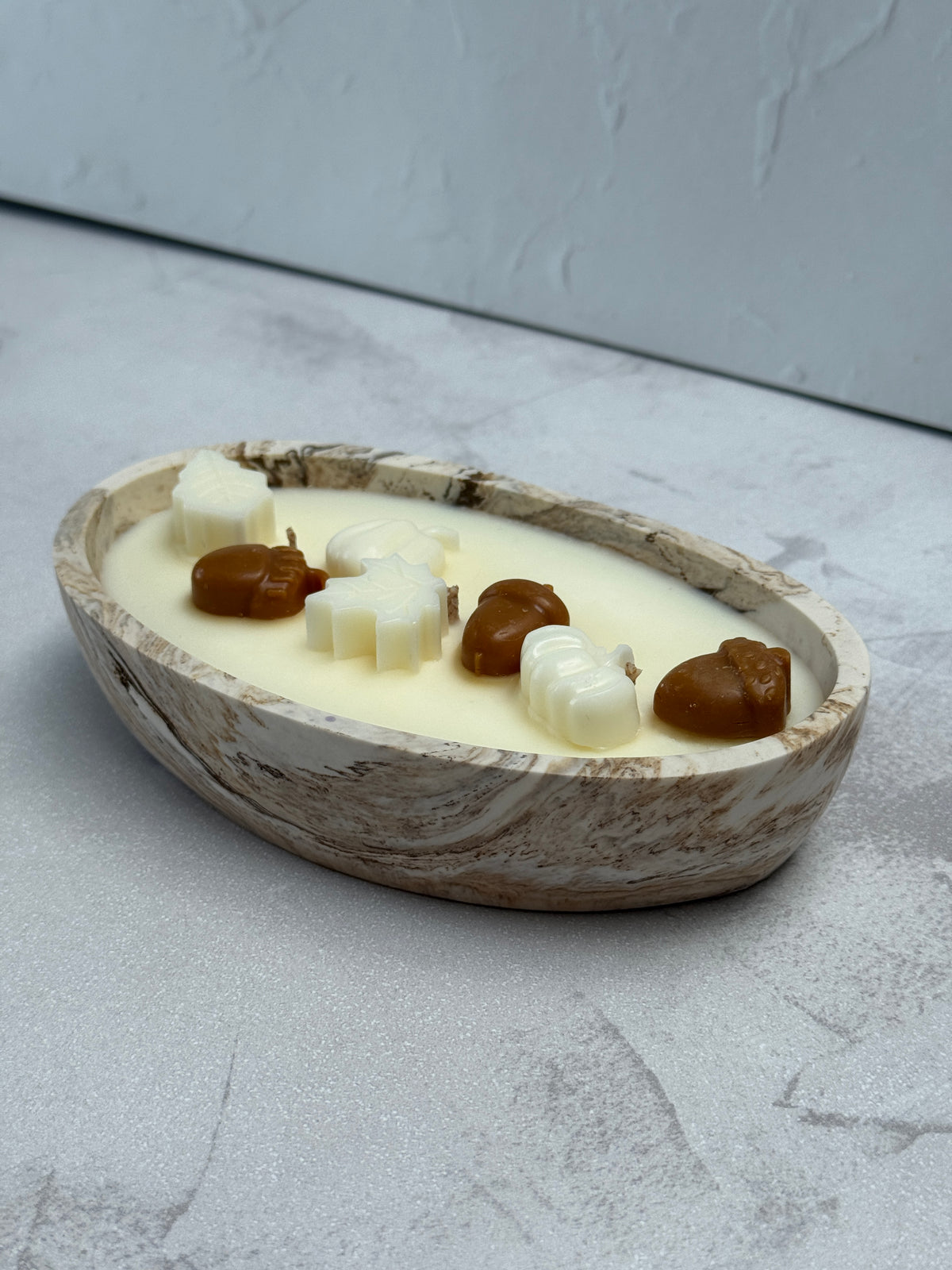 Otonal Container Candle